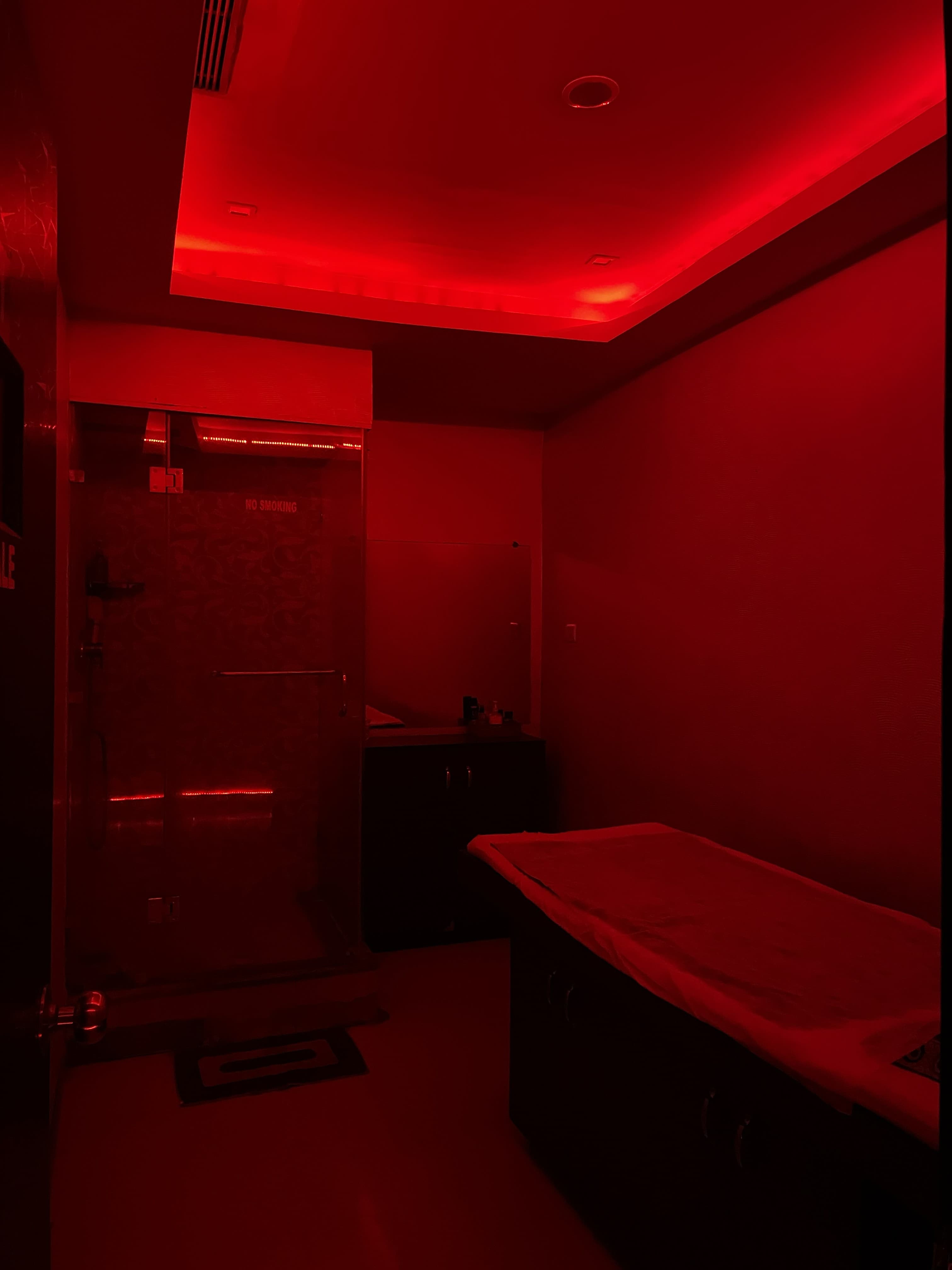 Spa Revolve gallery image 4